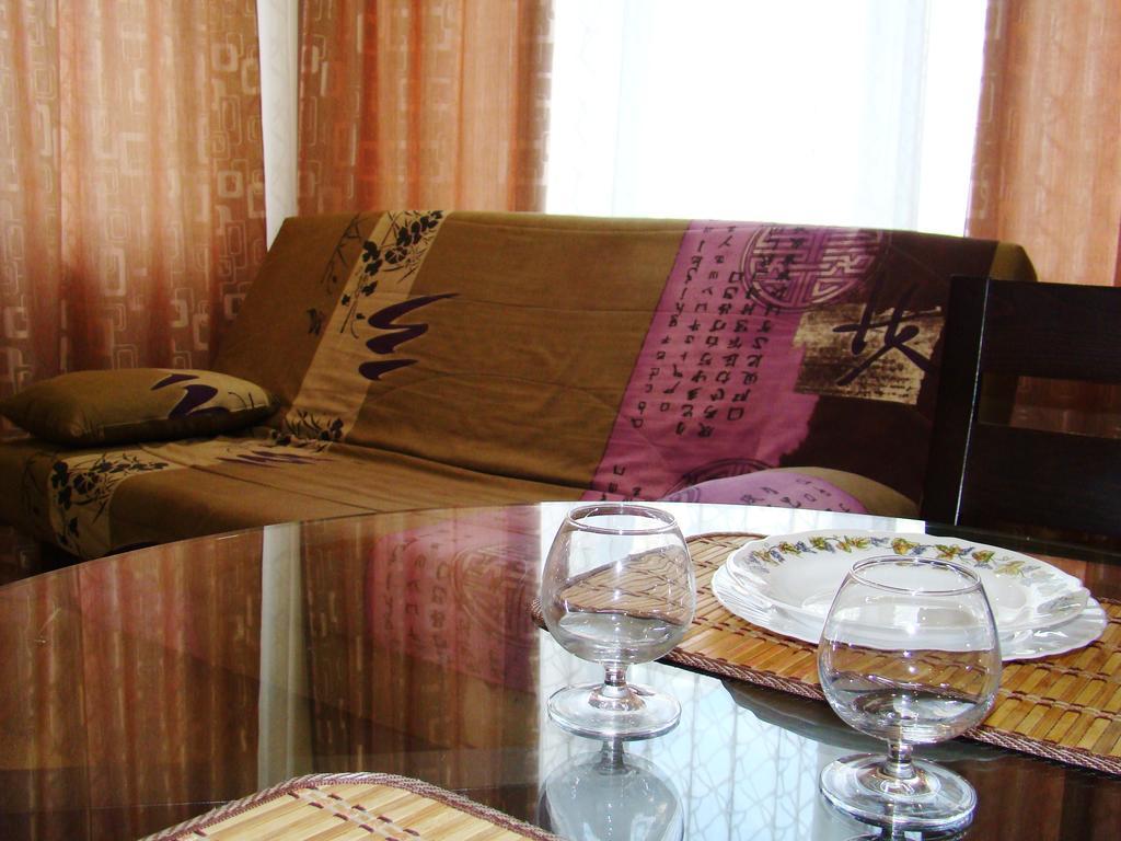 Pleasure Apartment Near Center Of Odessa Exteriör bild